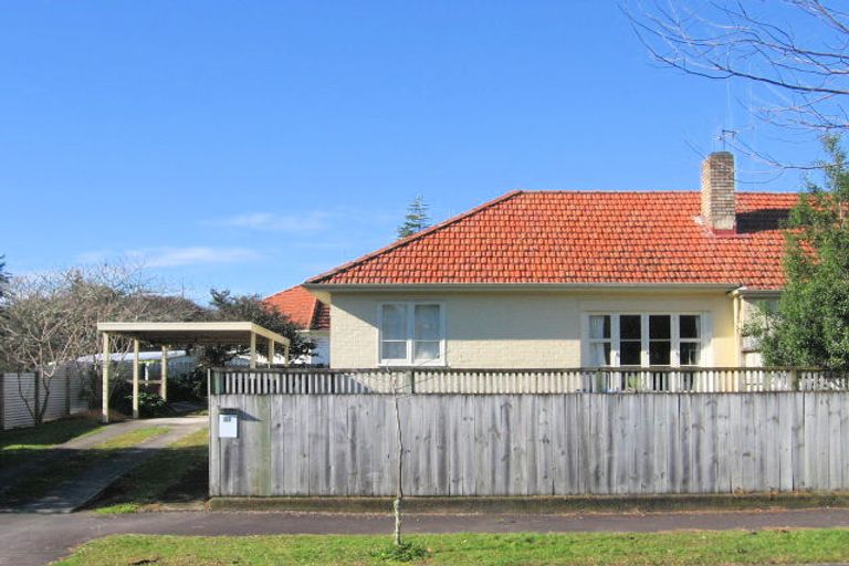 Photo of property in 37 Jellicoe Drive, Hamilton East, Hamilton, 3216