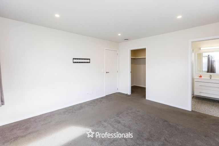 Photo of property in 3 Poulson Grove, Trentham, Upper Hutt, 5018