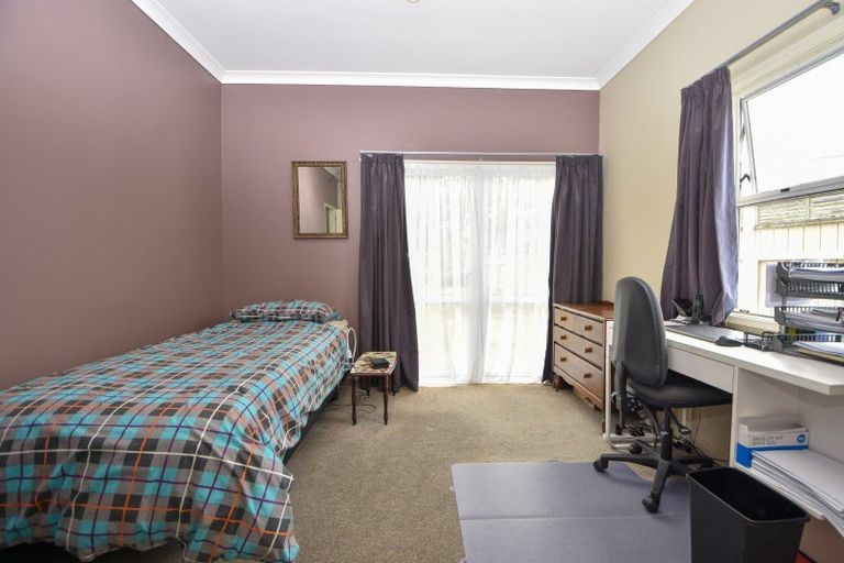 Photo of property in 26 Deller Drive, Carterton, 5713