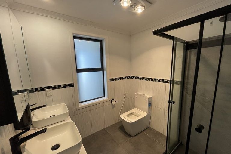 Photo of property in 10 Viola Avenue, Mangere East, Auckland, 2024