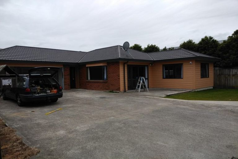 Photo of property in 65 Leighton Avenue, Waiwhetu, Lower Hutt, 5010