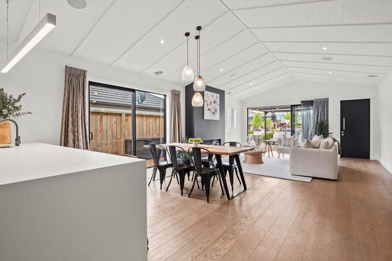 Photo of property in 93 Muster Road, Jacks Point, 9371