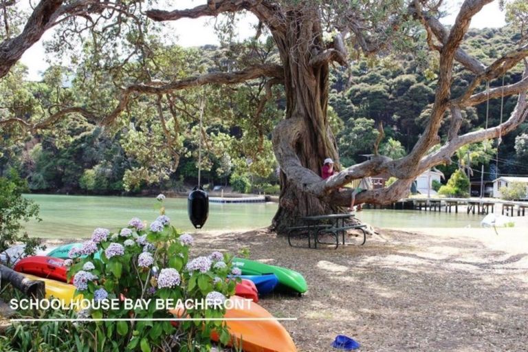 Photo of property in 10 Lavinia Place, Kawau Island, 0920