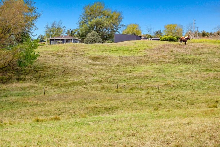 Photo of property in 1180 Oneriri Road, Kaiwaka, 0573