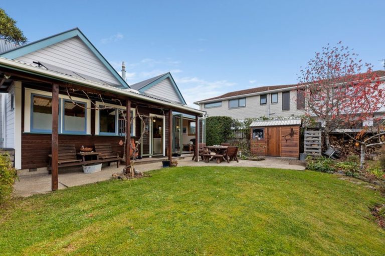 Photo of property in 172 Gladstone Road, Dalmore, Dunedin, 9010