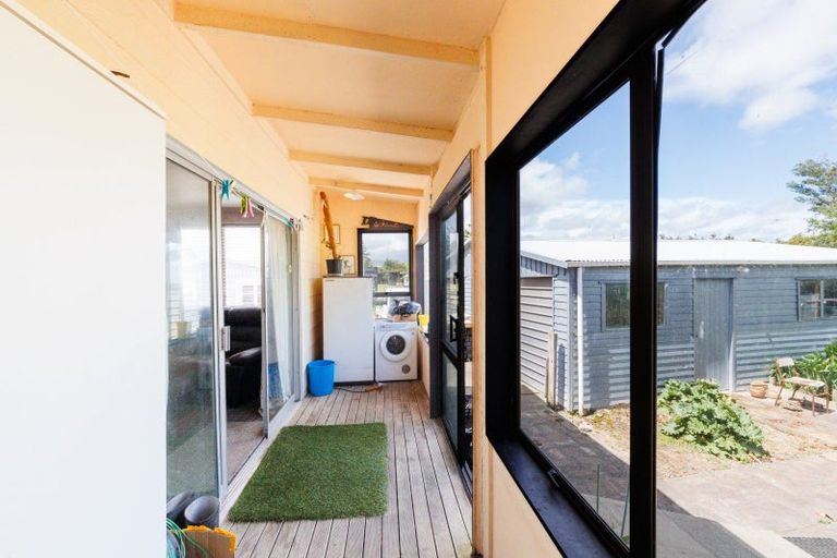 Photo of property in 138-142 Walkers Road, Longburn, Palmerston North, 4477