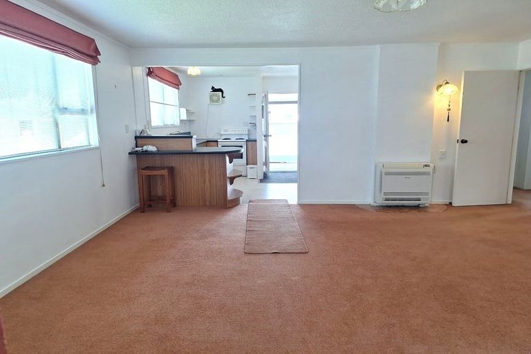 Photo of property in 1/8 Murray Street, Wallaceville, Upper Hutt, 5018