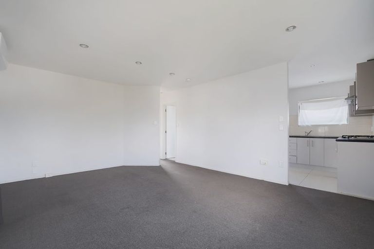 Photo of property in 343 Main Road, Huapai, Kumeu, 0810