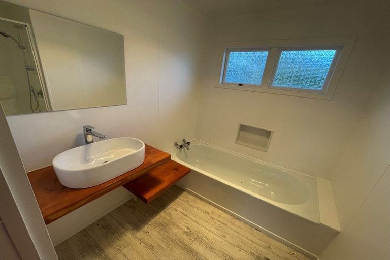 Photo of property in 18 Penrod Drive, Bell Block, New Plymouth, 4312