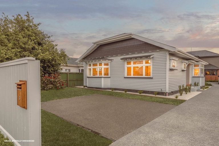 Photo of property in 8 Freyberg Avenue, Riccarton, Christchurch, 8011