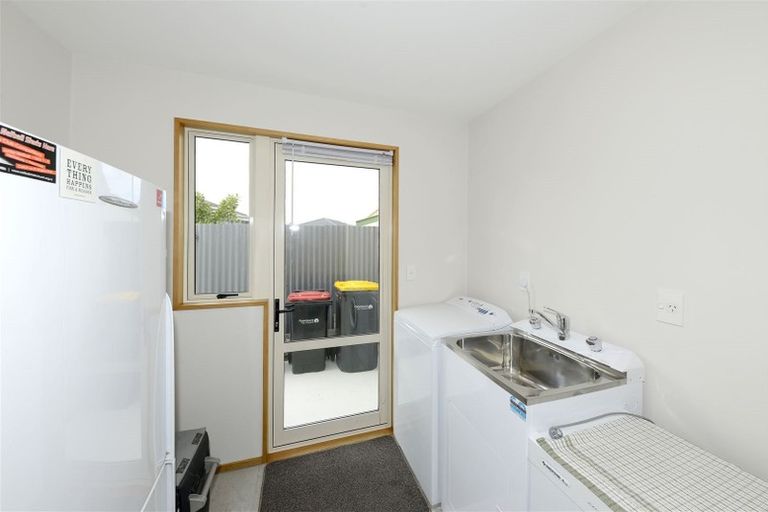 Photo of property in 19 Blue Gum Place, New Brighton, Christchurch, 8083