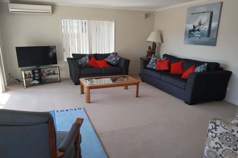 Photo of property in 101 Oriental Parade, Papamoa Beach, Papamoa, 3118