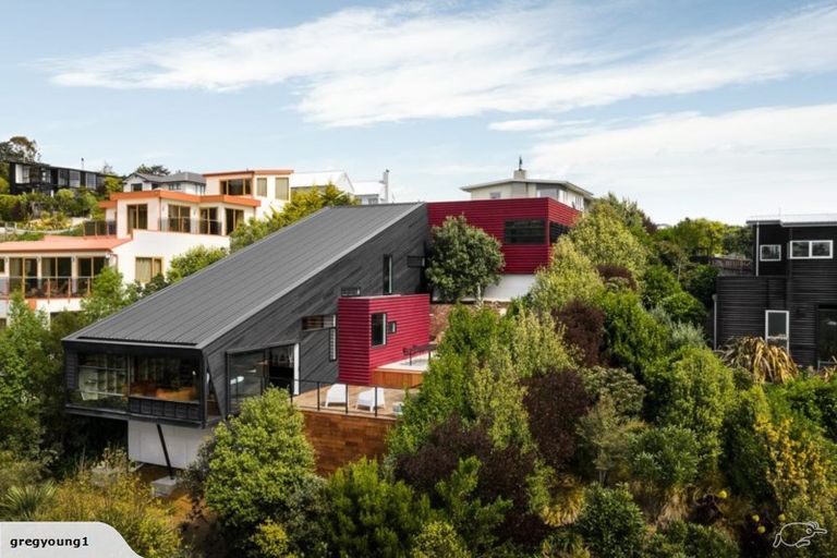 Photo of property in 6 Craigieburn Lane, Mount Pleasant, Christchurch, 8081