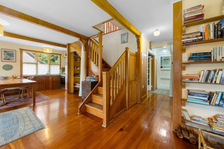 Photo of property in 36 Park Terrace, Corsair Bay, Lyttelton, 8082