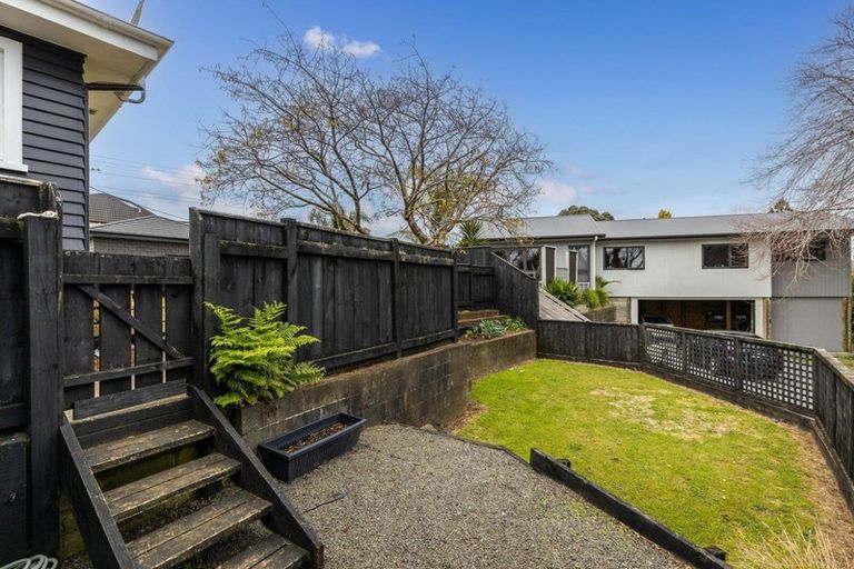 Photo of property in 3 Roto Street, Westown, New Plymouth, 4310