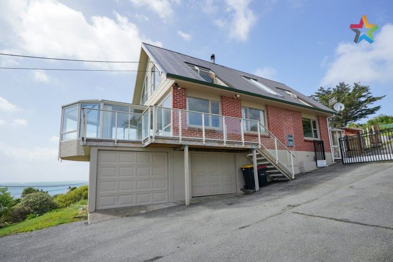 Photo of property in 14 Marine Parade, Bluff, 9814