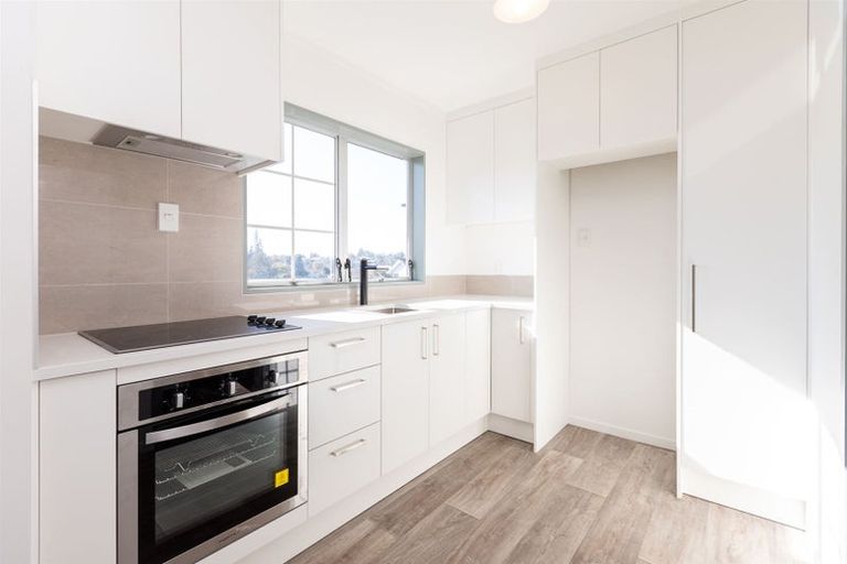 Photo of property in 1/1243 Victoria Street, Whitiora, Hamilton, 3200