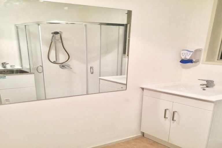 Photo of property in 3/32 Lyndon Street, Riccarton, Christchurch, 8041