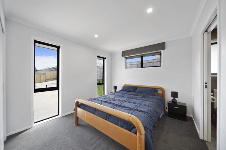 Photo of property in 41b Leathem Crescent, Pokeno, 2402