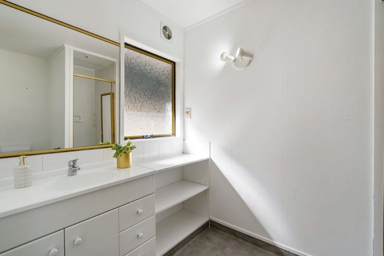 Photo of property in 789a Beach Road, Browns Bay, Auckland, 0630