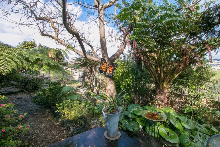 Photo of property in 27 Mayor View Terrace, Waihi Beach, 3611