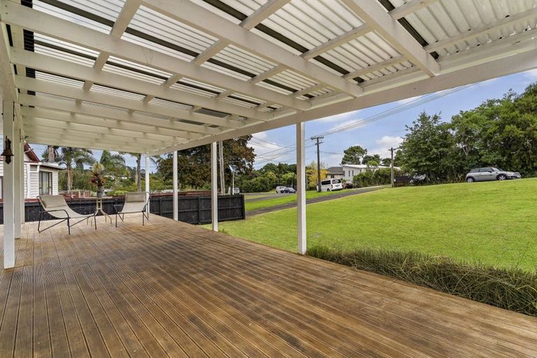 Photo of property in 2/9 Wharf Road, Te Atatu Peninsula, Auckland, 0610