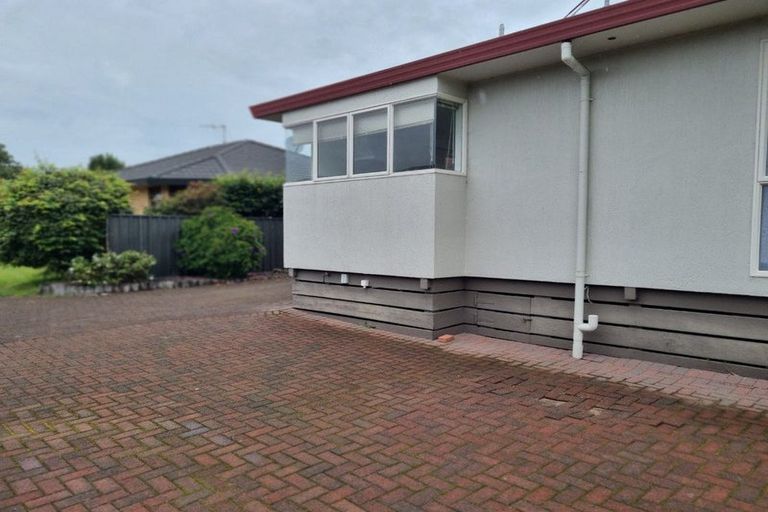 Photo of property in 9b Barraud Place, Pukehangi, Rotorua, 3015