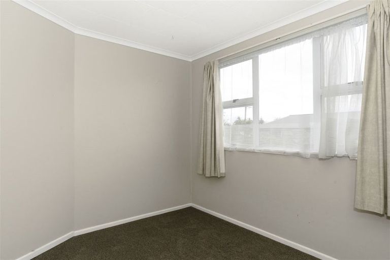 Photo of property in 129 Park Avenue, Waitarere Beach, Levin, 5510