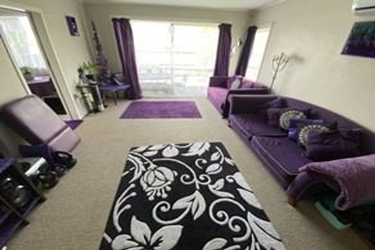 Photo of property in 66 Cargill Street, Papakura, 2110