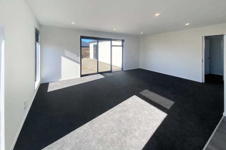 Photo of property in 36 Whitburn Avenue, Halswell, Christchurch, 8025