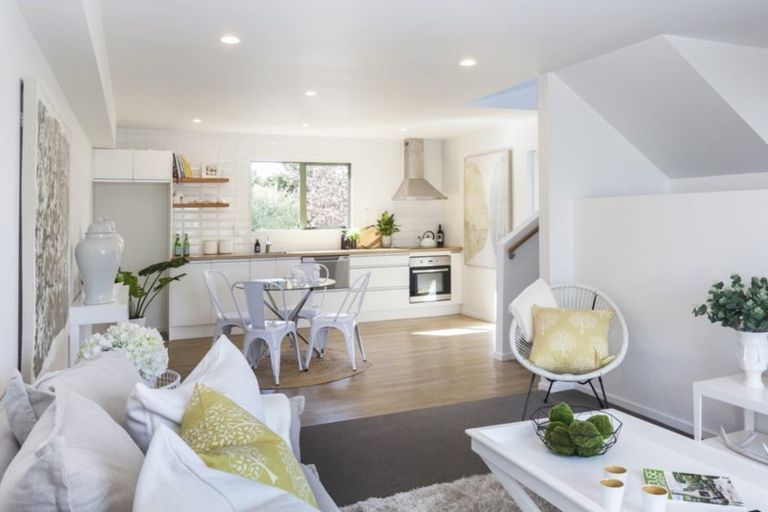 Photo of property in 9/292 Bealey Avenue, Christchurch Central, Christchurch, 8013