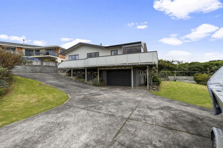 Photo of property in 8a Walmer Grove, Bell Block, New Plymouth, 4312