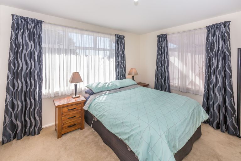 Photo of property in 28 Crosby Street, Mairehau, Christchurch, 8013