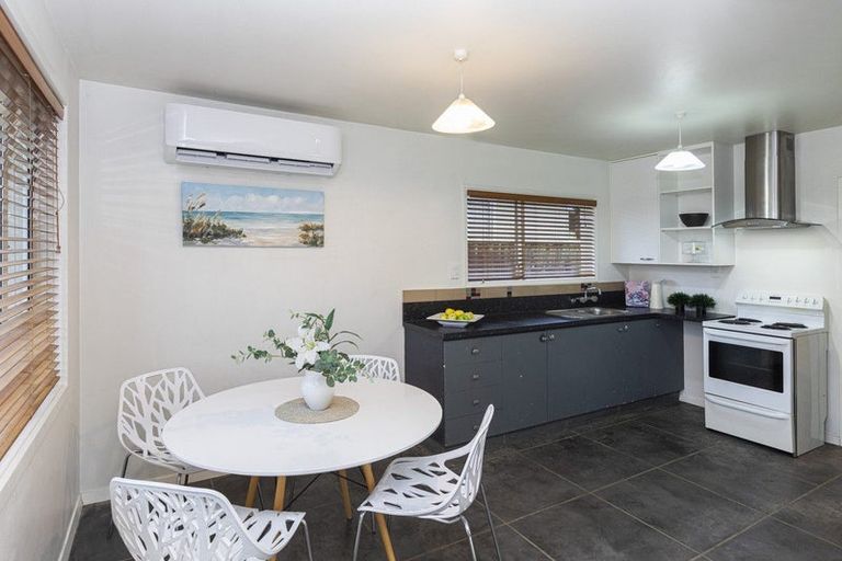 Photo of property in 1/11 Sandra Street, South New Brighton, Christchurch, 8062