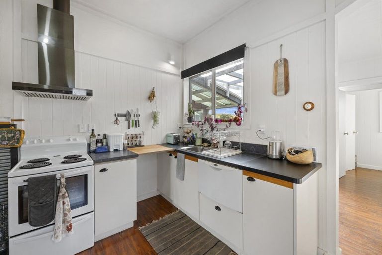 Photo of property in 66 London Street, Hampden, 9410