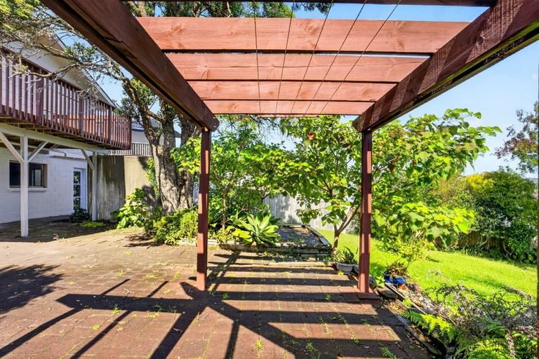 Photo of property in 86 Stanmore Bay Road, Stanmore Bay, Whangaparaoa, 0932