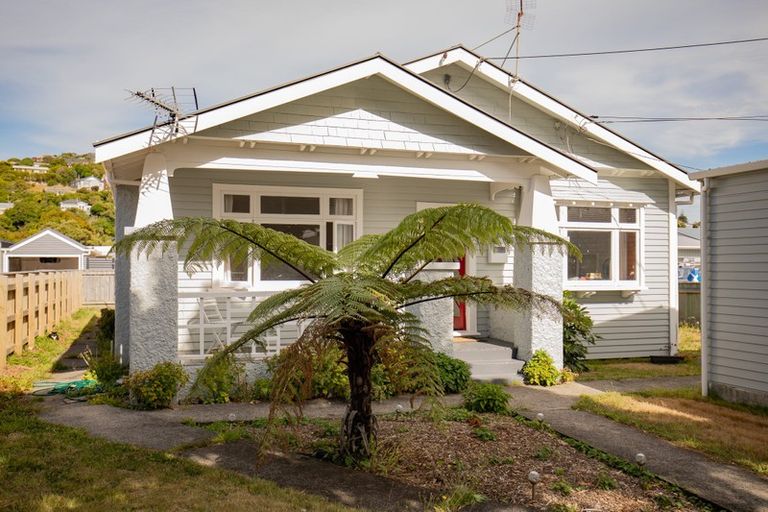 Photo of property in 64 Park Road, Miramar, Wellington, 6022