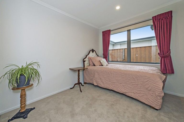 Photo of property in 39 Chandler Way, Rolleston, 7615