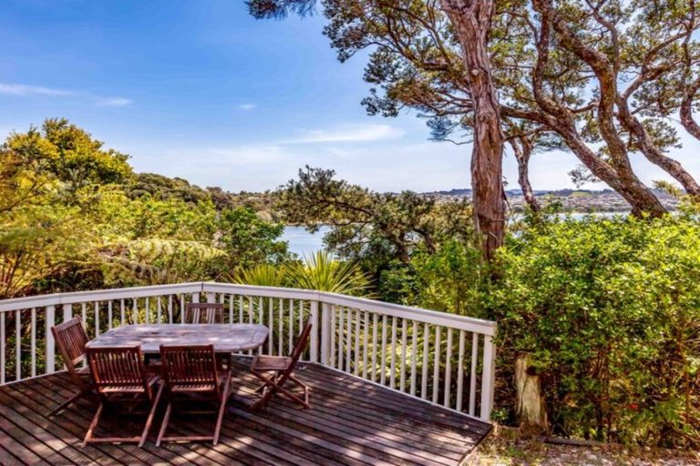 Photo of property in 60 Fidelis Avenue, Snells Beach, 0920