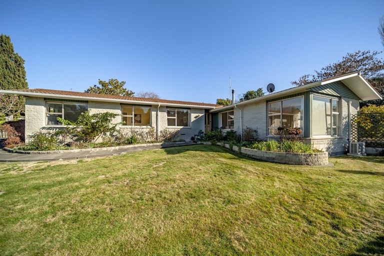 Photo of property in 74 Greenwood Road, Havelock North, 4130