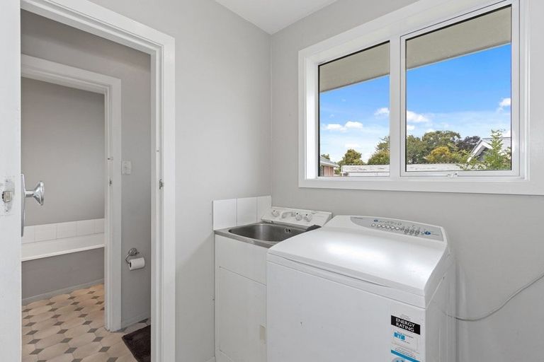 Photo of property in 28 Carbine Place, Sockburn, Christchurch, 8042