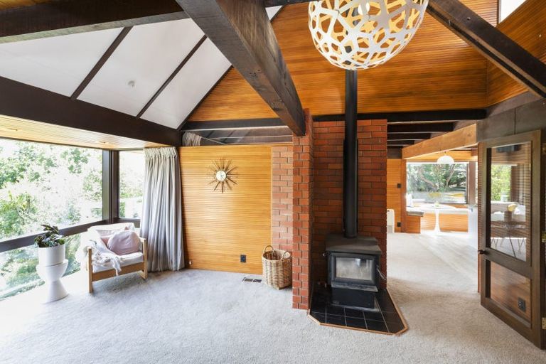 Photo of property in 28 Bengal Drive, Cashmere, Christchurch, 8022