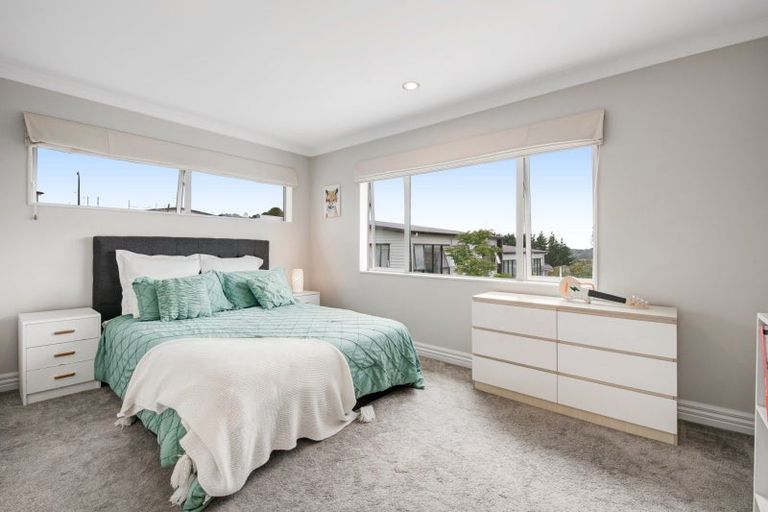 Photo of property in 9 Harvest Avenue, Orewa, 0931