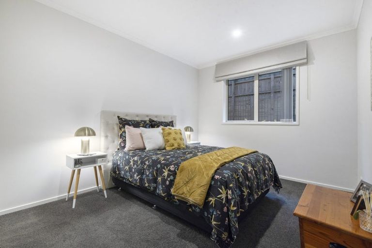 Photo of property in 23 Maraeariki Avenue, Orewa, 0931