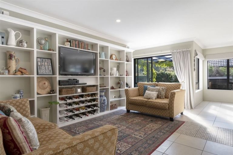 Photo of property in 49 Acornia Close, Ohauiti, Tauranga, 3112