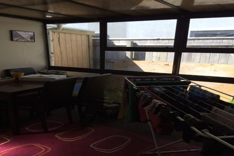 Photo of property in 55a Collins Avenue, Tawa, Wellington, 5028