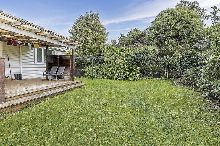 Photo of property in 61 Bell Street, Tawa, Wellington, 5028