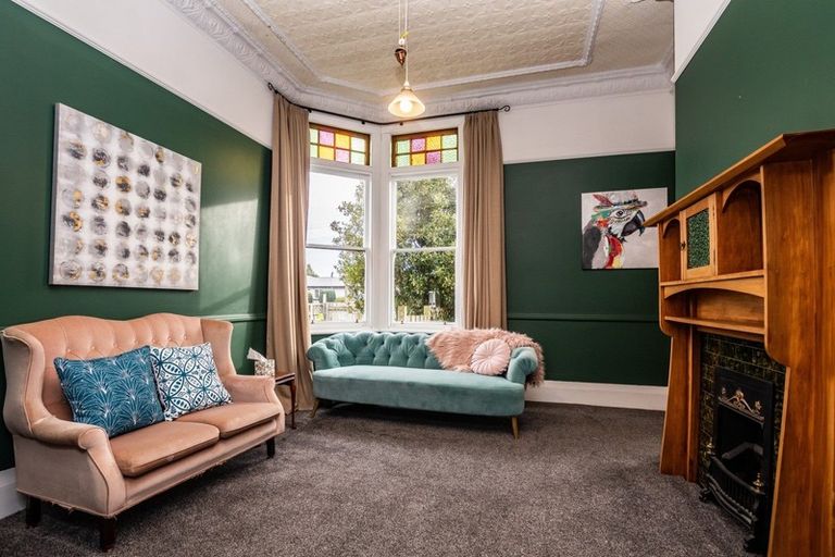 Photo of property in 224 Park Street, Winton, 9720