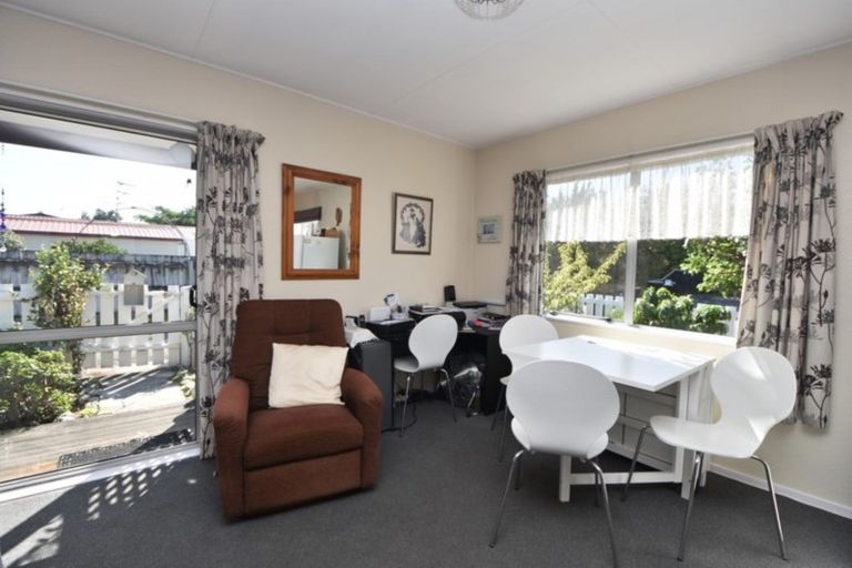 Photo of property in 14a Kupe Drive, Carterton, 5713