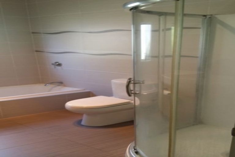 Photo of property in 15 Stamford Crescent, Flat Bush, Auckland, 2019